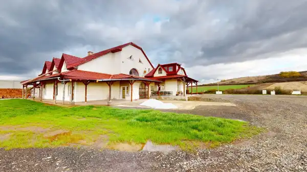 Eladó üzlet, Legyesbénye 556 m² 129 M Ft