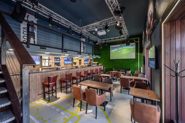 Eladó vendéglátás, Paks 4 szoba 186 m² 135 M Ft + Áfa