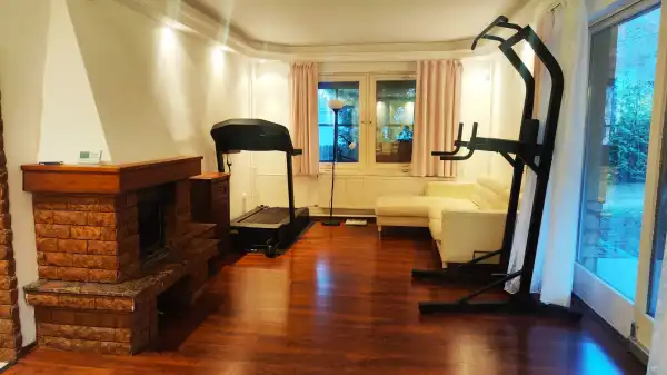 Kiadó családi ház, Nagykovácsi 5 szoba 200 m² 546 E Ft/hó