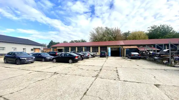 Kiadó ipari ingatlan, Budapest, XXIII. kerület 1000 m² 1.16 M Ft/hó