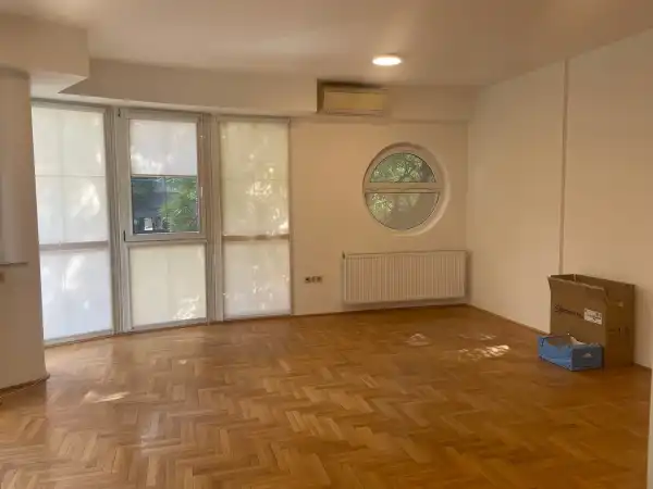 Kiadó iroda, Budapest, III. kerület 8 szoba 188 m² 752 E Ft/hó