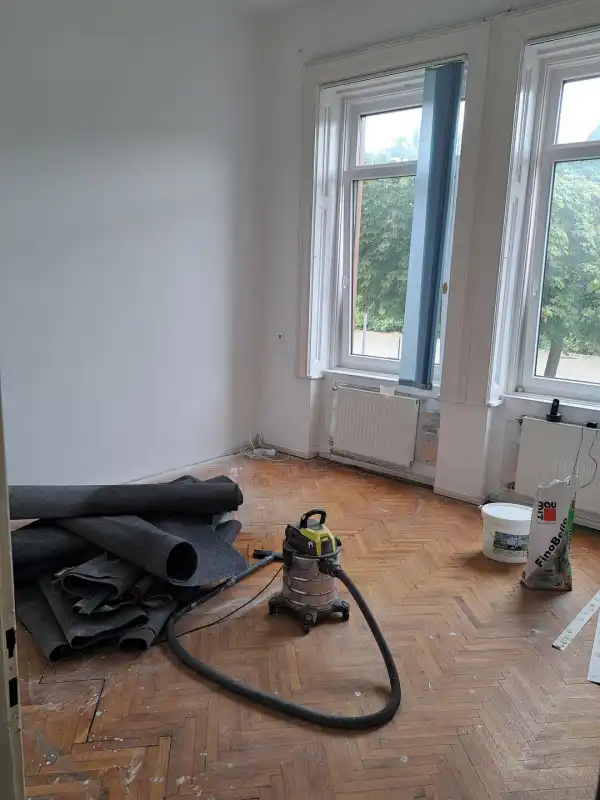 Kiadó iroda, Nyíregyháza 2 szoba 45 m² 100 E Ft/hó