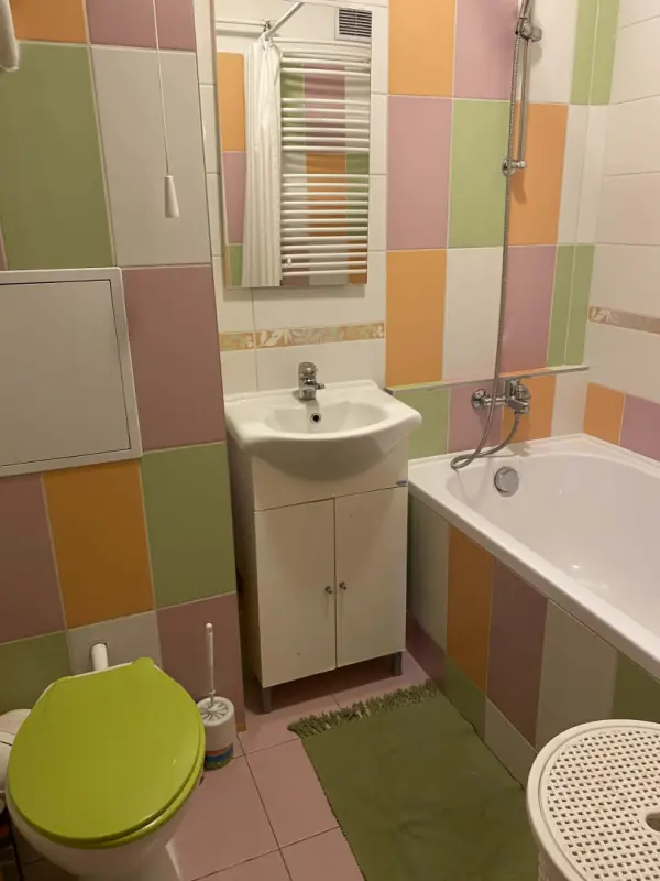 Kiadó panellakás, Budapest, III. kerület 2 szoba 55 m² 255 E Ft/hó