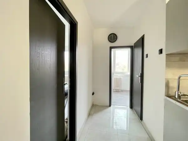 Kiadó panellakás, Oroszlány 1+1 szoba 36 m² 135 E Ft/hó