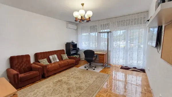 Kiadó panellakás, Salgótarján 1+1 szoba 49 m² 130 E Ft/hó