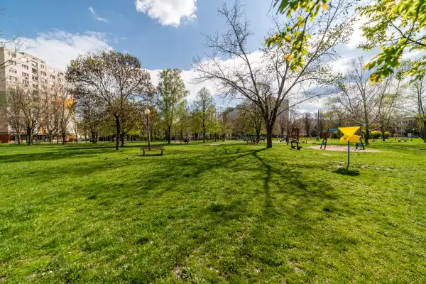 Kiadó panellakás, Szeged 2 szoba 47 m² 140 E Ft/hó