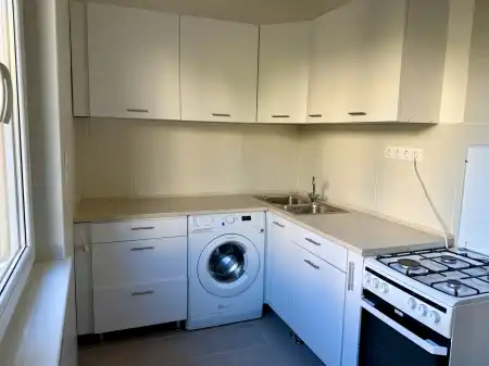 kiadó panellakás, Székesfehérvár