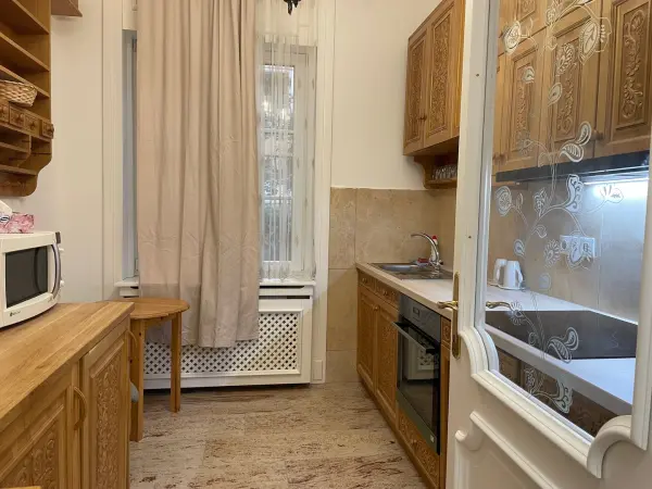 Kiadó téglalakás, Budapest, I. kerület 4 szoba 135 m² 1.38 M Ft/hó