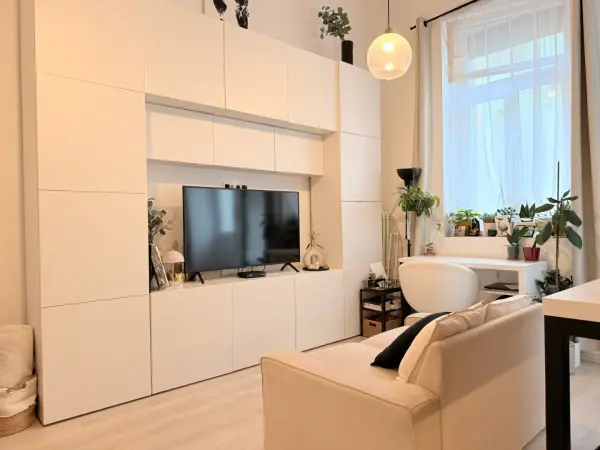 Kiadó téglalakás, Budapest, V. kerület 1 szoba 33 m² 260 E Ft/hó