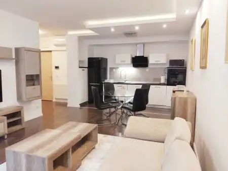 kiadó téglalakás, Budapest, VIII. kerület