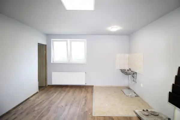 Kiadó téglalakás, Budapest, X. kerület 3 szoba 40 m² 200 E Ft/hó