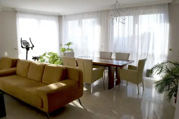 Kiadó téglalakás, Budapest, XI. kerület 3 szoba 115 m² 584 E Ft/hó