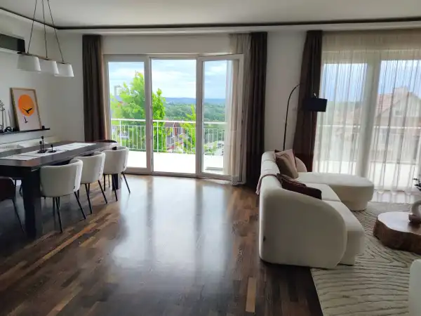 Kiadó téglalakás, Budapest, XI. kerület 4+1 szoba 132 m² 960 E Ft/hó