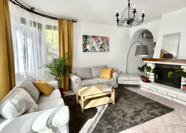 Kiadó téglalakás, Budapest, XI. kerület 5 szoba 125 m² 600 E Ft/hó