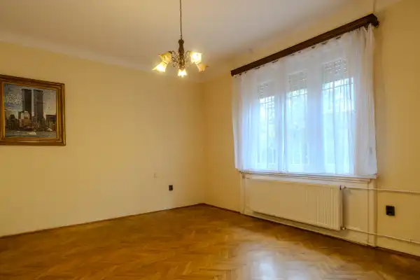 Kiadó téglalakás, Budapest, XIV. kerület 3 szoba 78 m² 200 E Ft/hó