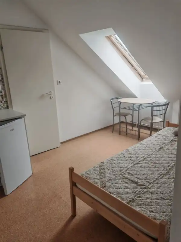 Kiadó téglalakás, Győr 1 szoba 14 m² 126 E Ft/hó + Áfa