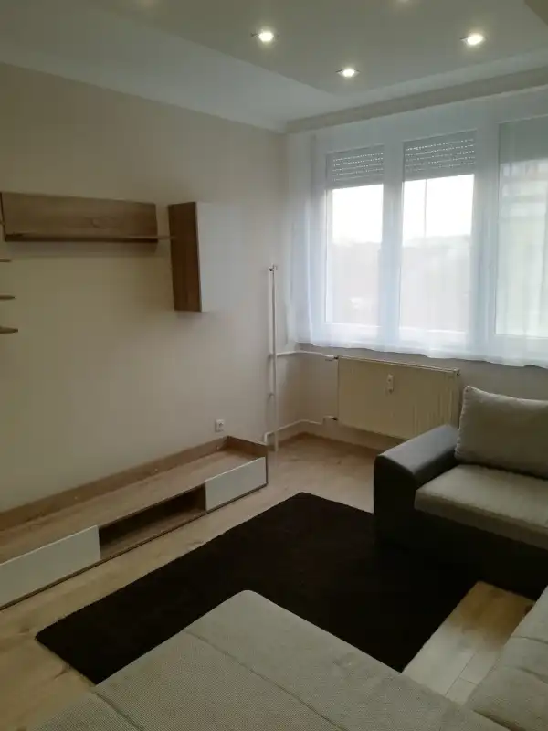 Kiadó téglalakás, Nyíregyháza 2 szoba 49 m² 130 E Ft/hó