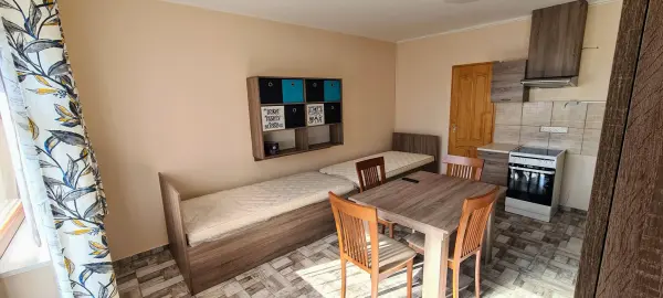 Kiadó téglalakás, Paks 1 szoba 27 m² 130 E Ft/hó