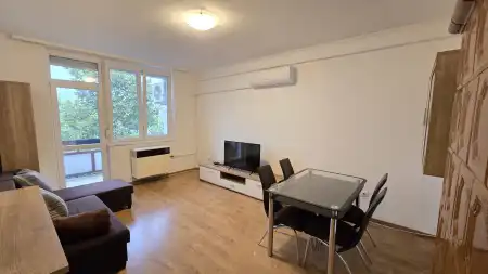 kiadó téglalakás, Paks