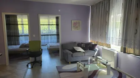 kiadó téglalakás, Pécs