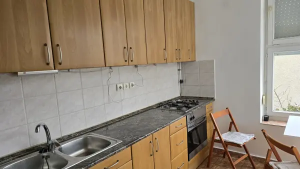 Kiadó téglalakás, Pécs 1+1 szoba 52 m² 185 E Ft/hó