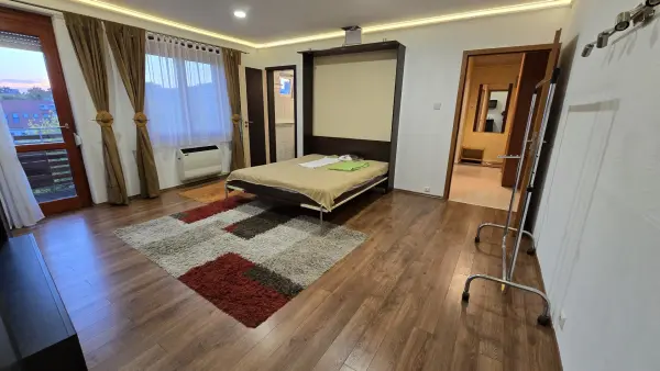 Kiadó téglalakás, Pécs 1 szoba 43 m² 170 E Ft/hó