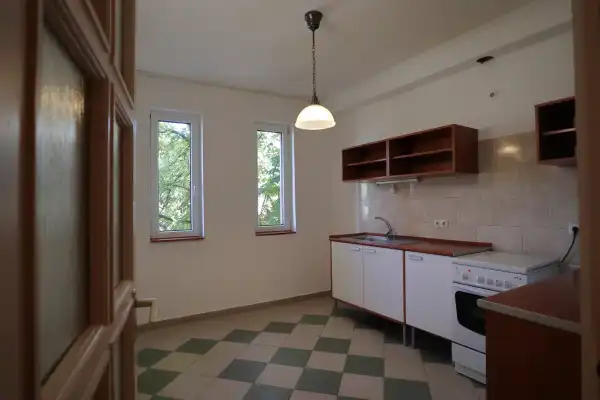 Kiadó téglalakás, Szeged 2 szoba 58 m² 175 E Ft/hó