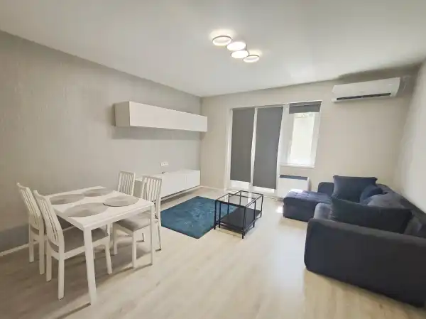 Kiadó téglalakás, Szeged 2 szoba 57 m² 205 E Ft/hó
