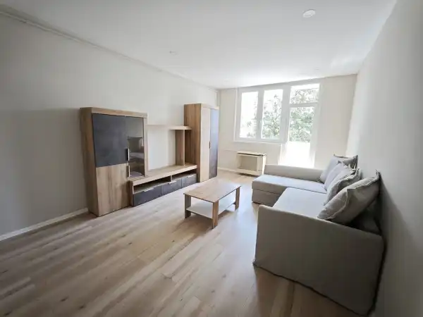 Kiadó téglalakás, Szeged 2 szoba 54 m² 190 E Ft/hó