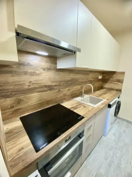 kiadó téglalakás, Szeged