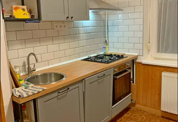 Kiadó téglalakás, Székesfehérvár 3 szoba 88 m² 210 E Ft/hó