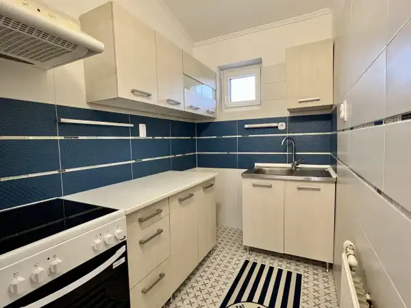 Kiadó téglalakás, Székesfehérvár 1 szoba 50 m² 140 E Ft/hó