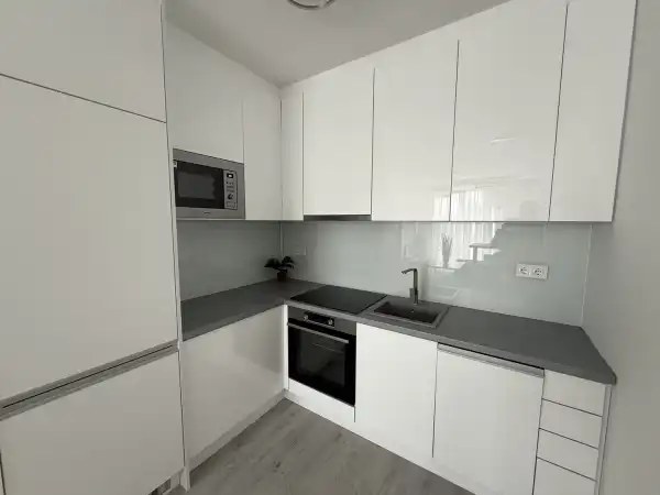 Kiadó téglalakás, Székesfehérvár 2 szoba 44 m² 250 E Ft/hó