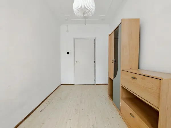Kiadó téglalakás, Tata 4 szoba 67 m² 250 E Ft/hó