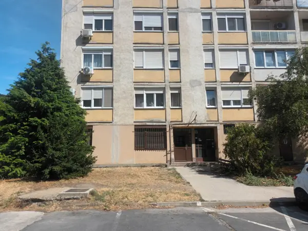 Kiadó téglalakás, Tatabánya 1+1 szoba 48 m² 150 E Ft/hó