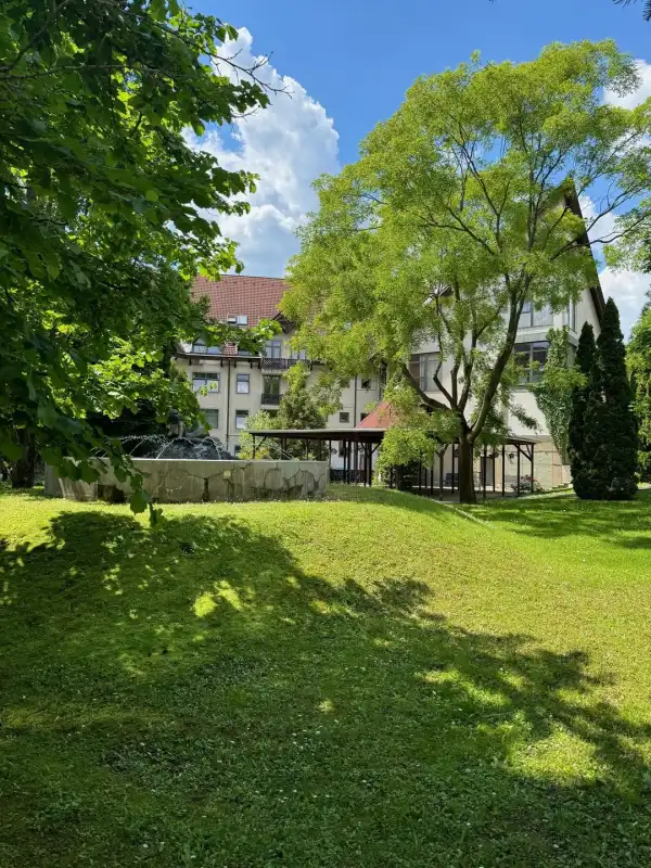 Kiadó újszerű iroda, Budapest, XI. kerület 3 szoba 70 m² 368 E Ft/hó