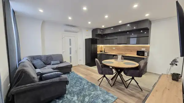 Kiadó újszerű téglalakás, Paks 2 szoba 47 m² 270 E Ft/hó