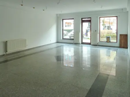 kiadó üzlet, Sopron