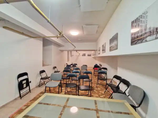 Kiadó üzlethelyiség udvarban, Budapest, IX. kerület 1 szoba 60 m² 100 E Ft/hó